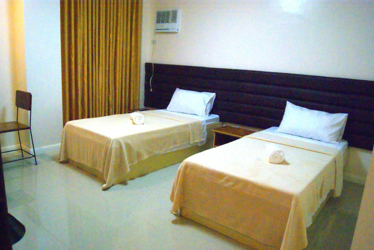 La Trinidad Pension House Калибо Экстерьер фото