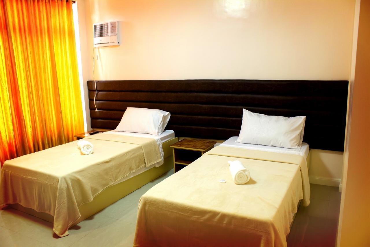 La Trinidad Pension House Калибо Экстерьер фото