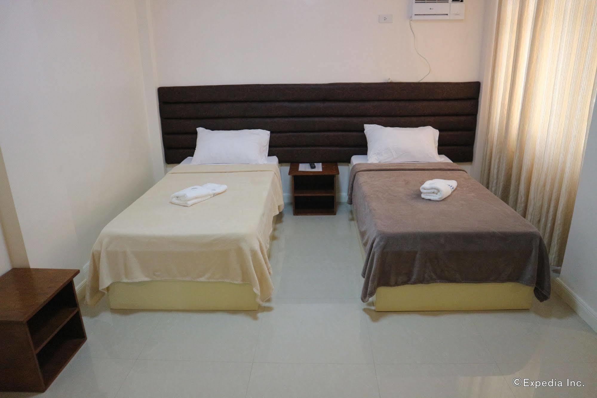 La Trinidad Pension House Калибо Экстерьер фото