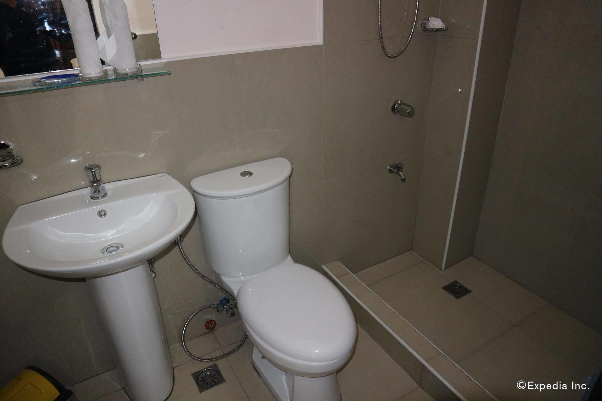 La Trinidad Pension House Калибо Экстерьер фото