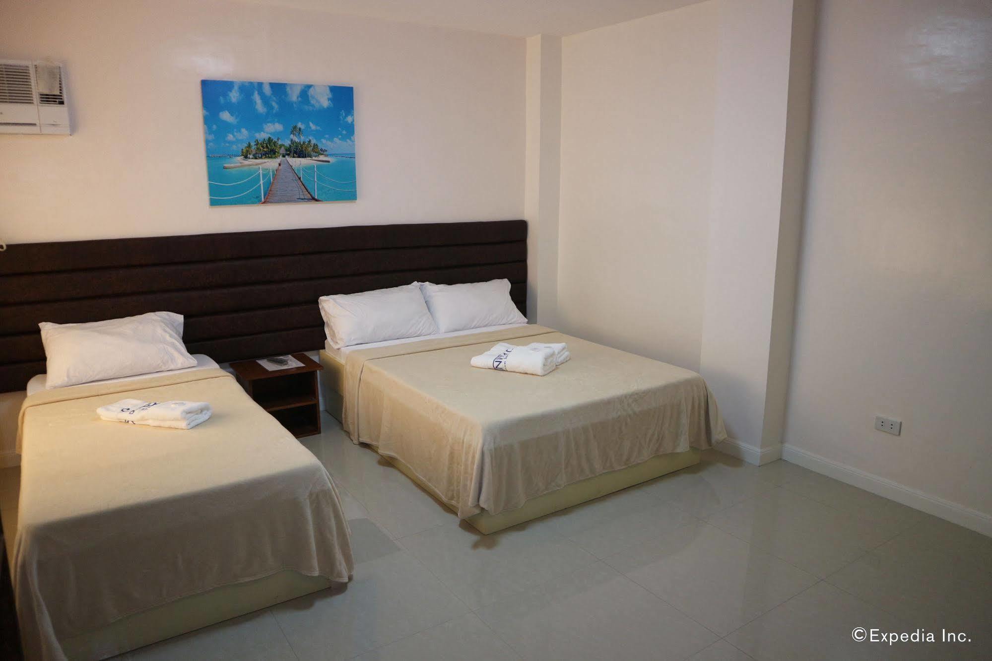 La Trinidad Pension House Калибо Экстерьер фото